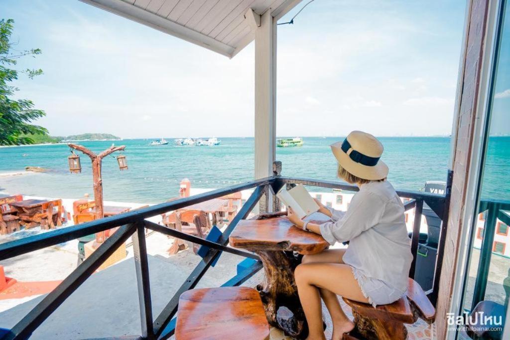 Pikun Resort Koh Larn Extérieur photo
